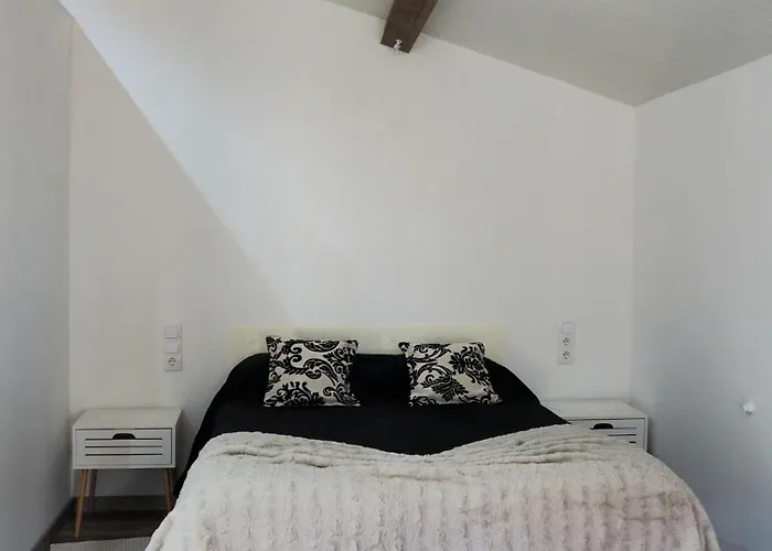 Casa Da Ti Paqueta 萨布加尔